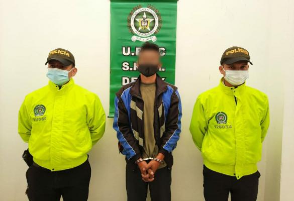 Capturado por acceso carnal abusivo con menor de 14 años