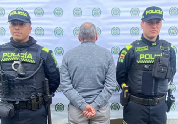 capturado mediante orden judicial por extorsión