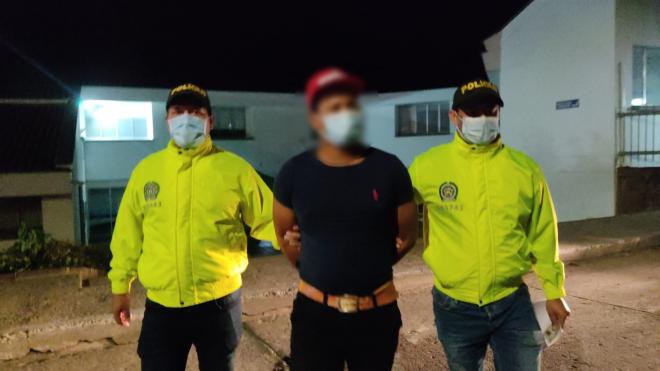 Por "celos" un sujeto casi asesina a su pareja sentimental en San Gil