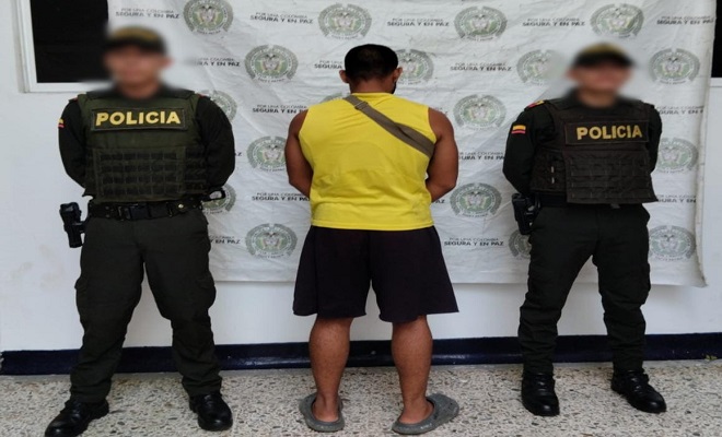 Caen tres hombres y una mujer, con marihuana, bazuco y tusi