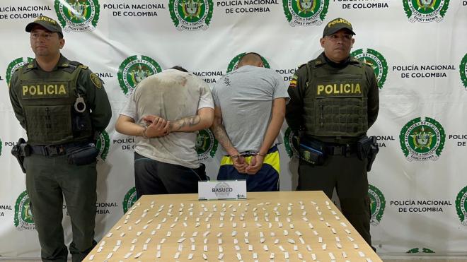 Capturamos a dos hombres por obstrucción a la función pública, asonada, violencia contra servidor público