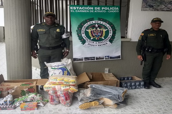 Capturamos-dos-mujeres-y-aprehendimos-un-menor-por-extorsión-en-el-Siete-Chocó. 