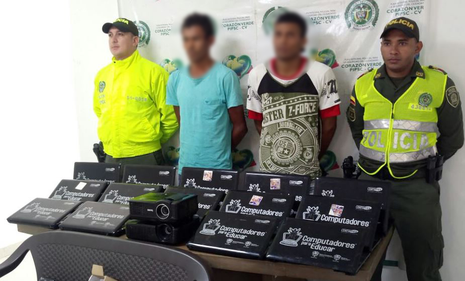 Capturados por hurto de 14 portátiles