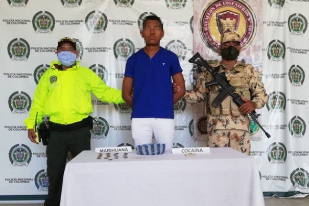 Capturamos-aun-ciudadano-de-19-años-con-marihuana-y-cocaína
