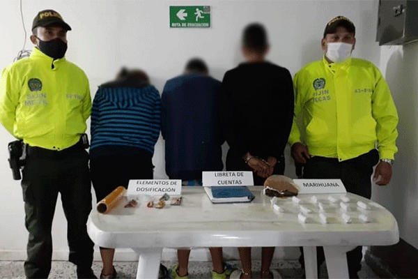 Tres Capturados por tráfico de estupefacientes en diligencia de allanamiento en Acacías