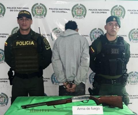 Captura por porte ilegal de arma de fuego 