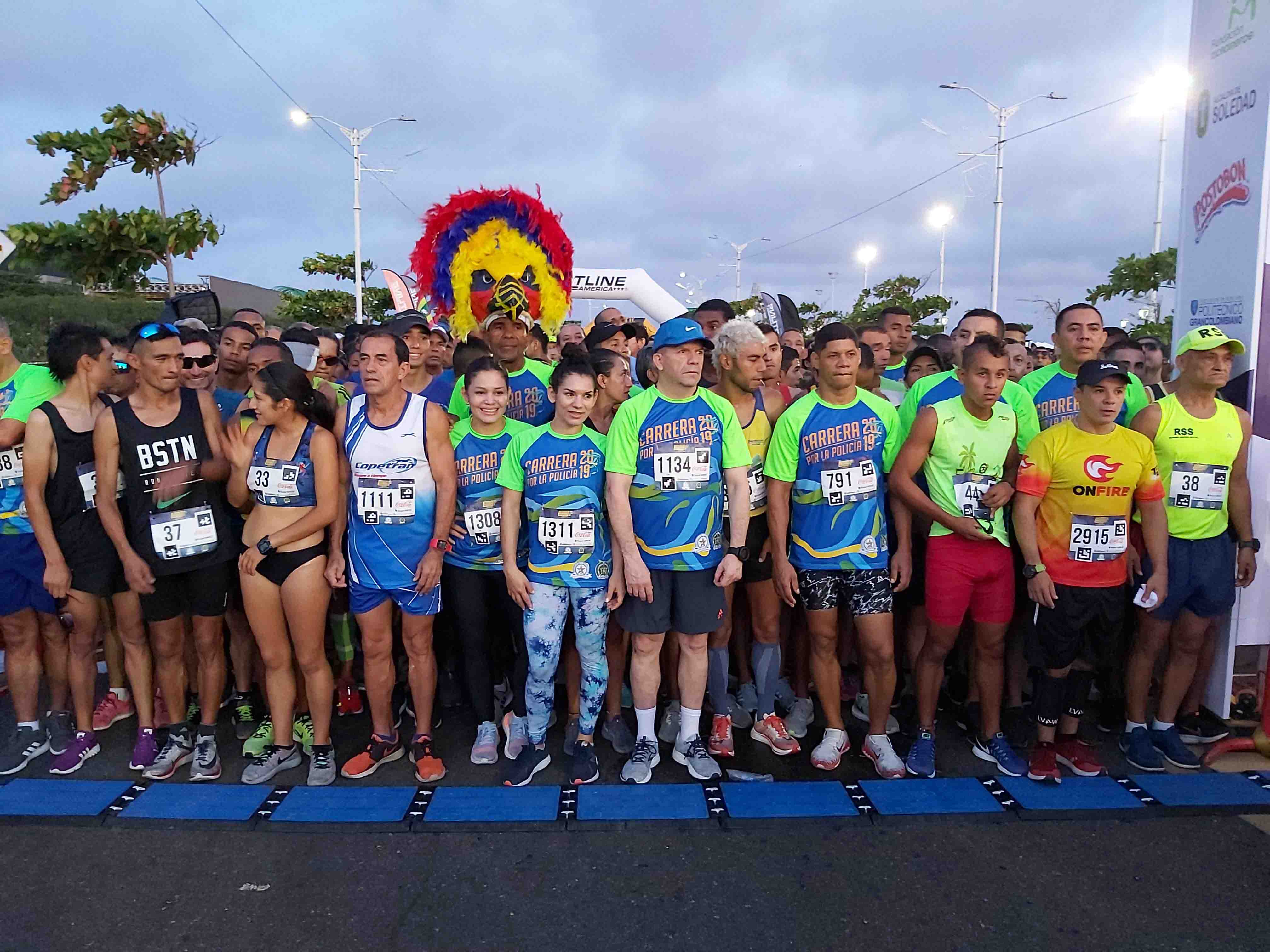 Carrera por la policía "un reto para ti, un honor para nosotros".