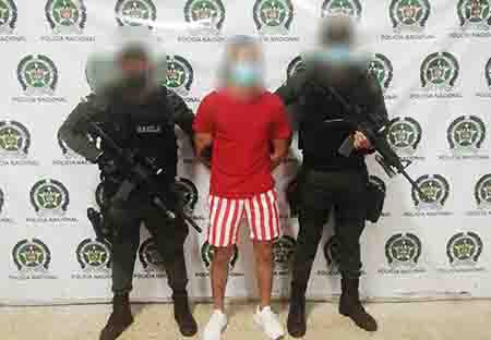 El presunto delincuente fue puesto a disposicion de las autoridades competentes por el delito de extorsión 