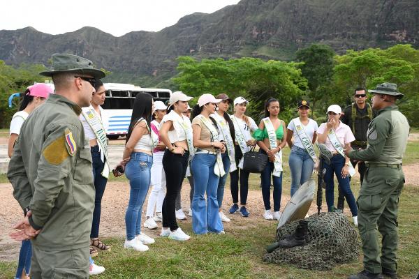 Visita de candidatas al CENOP