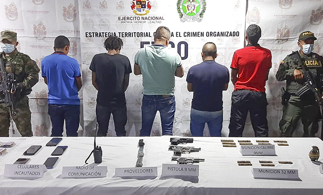 Capturados cinco personas