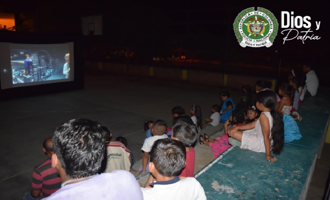 Cine al barrio