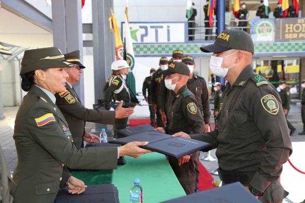 Clausura_academica_curso_017_ESMEB_02