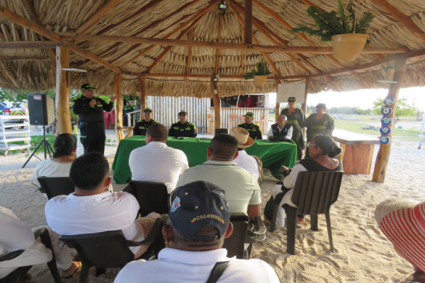 Se graduaron luego de 30 horas de clases acerca de prevención del delito, derechos humanos, Código Nacional de Convivencia y Seguridad Ciudadana, protección al medio ambiente