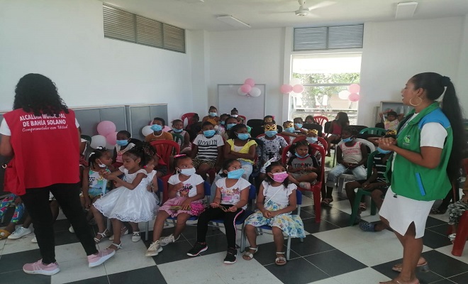 Con el grupo de protección a la infancia, defensoría del pueblo y alcaldía de Quibdó celebramos el día de la niña 
