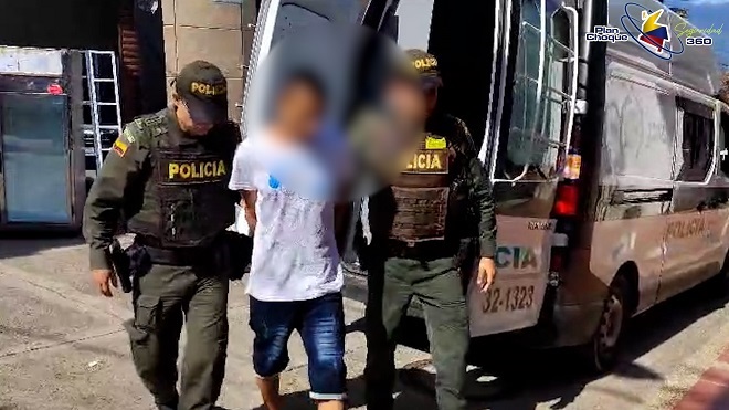 Persona requerida por la autoridad