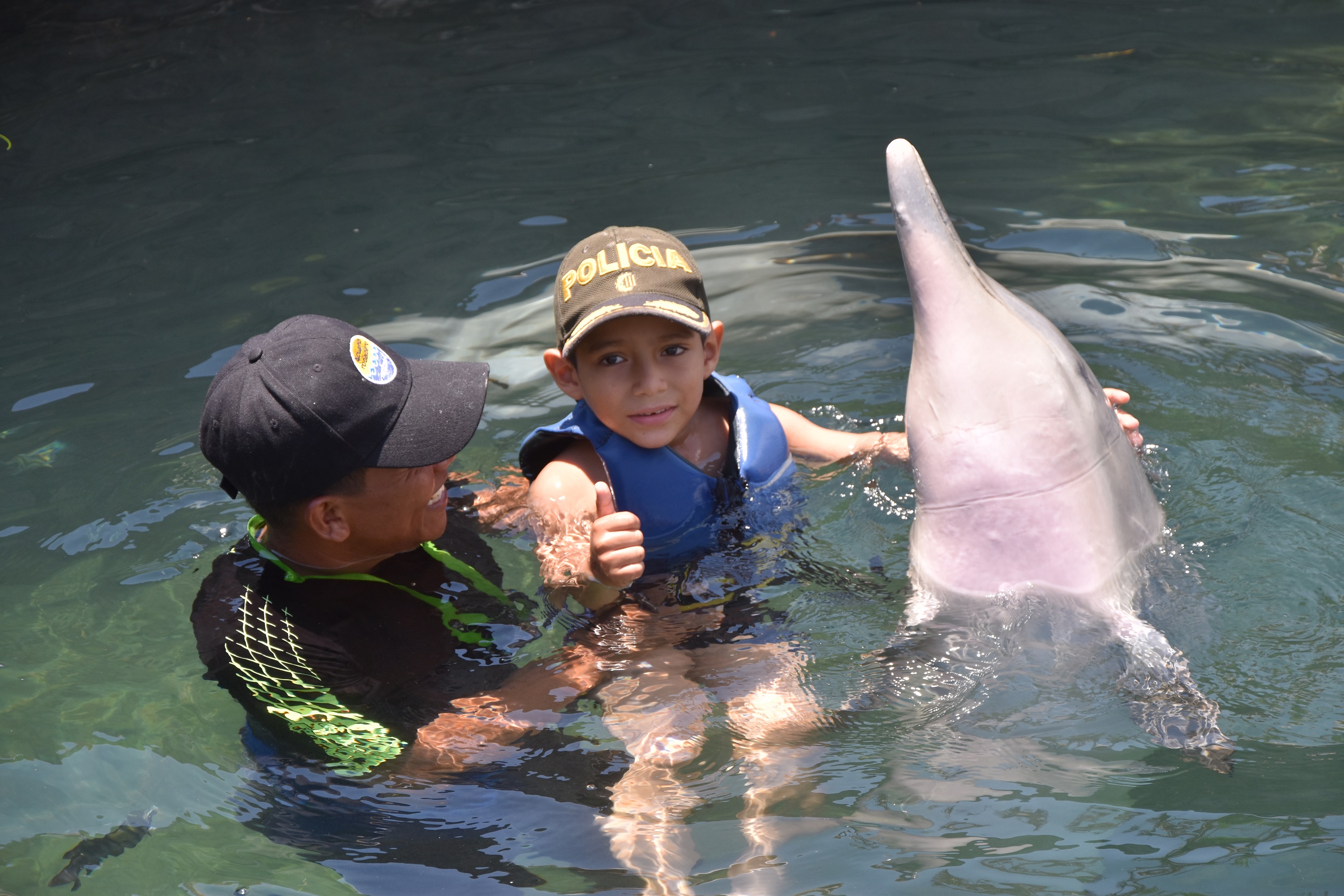 Juan Sebastian en el Acuario