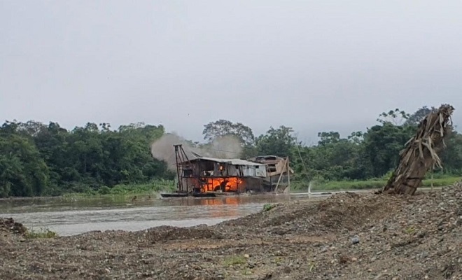 Continua la lucha frontal contra la minería ilegal en el Chocó