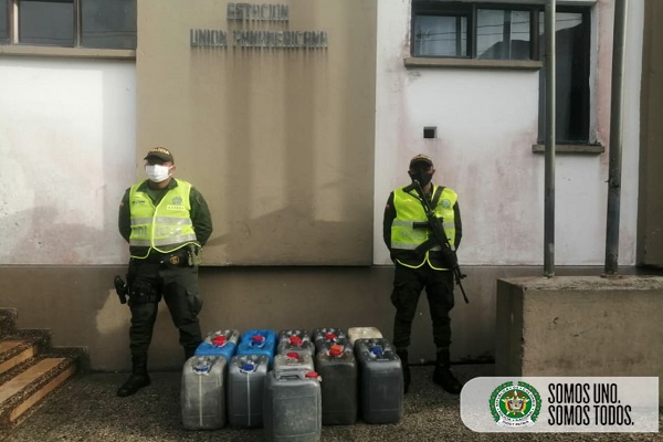 Continuamos-arremetida-contra-el-transporte-ilegal-de-hidrocarburos-en-el-Chocó