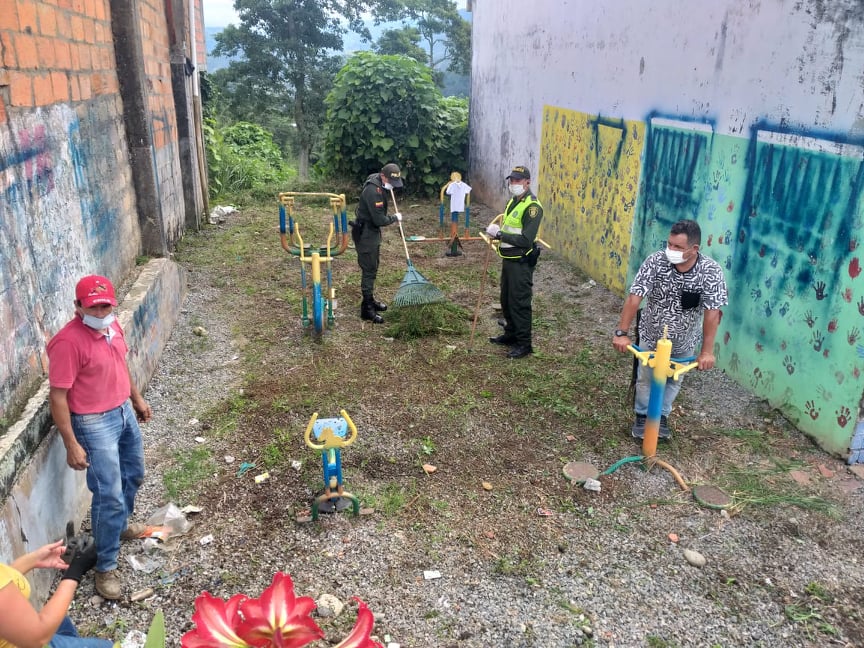Jornada de ornato y embellecimiento a parques infantiles en Tolima 