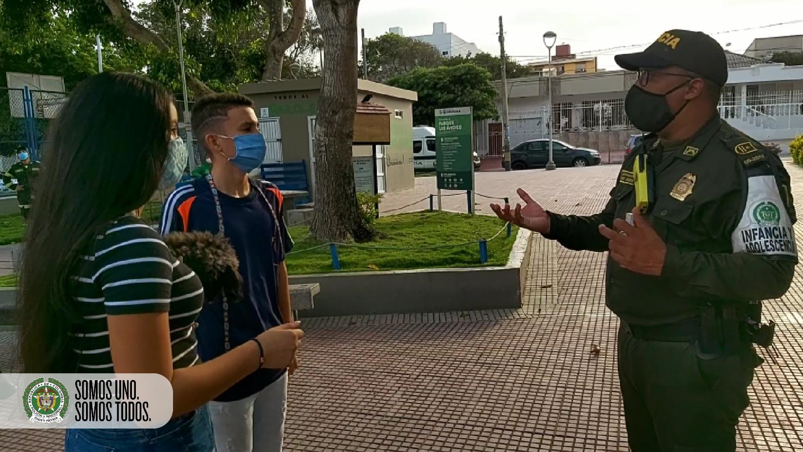 Después de 60 días de aislamiento vuelven a salir a los parques. 