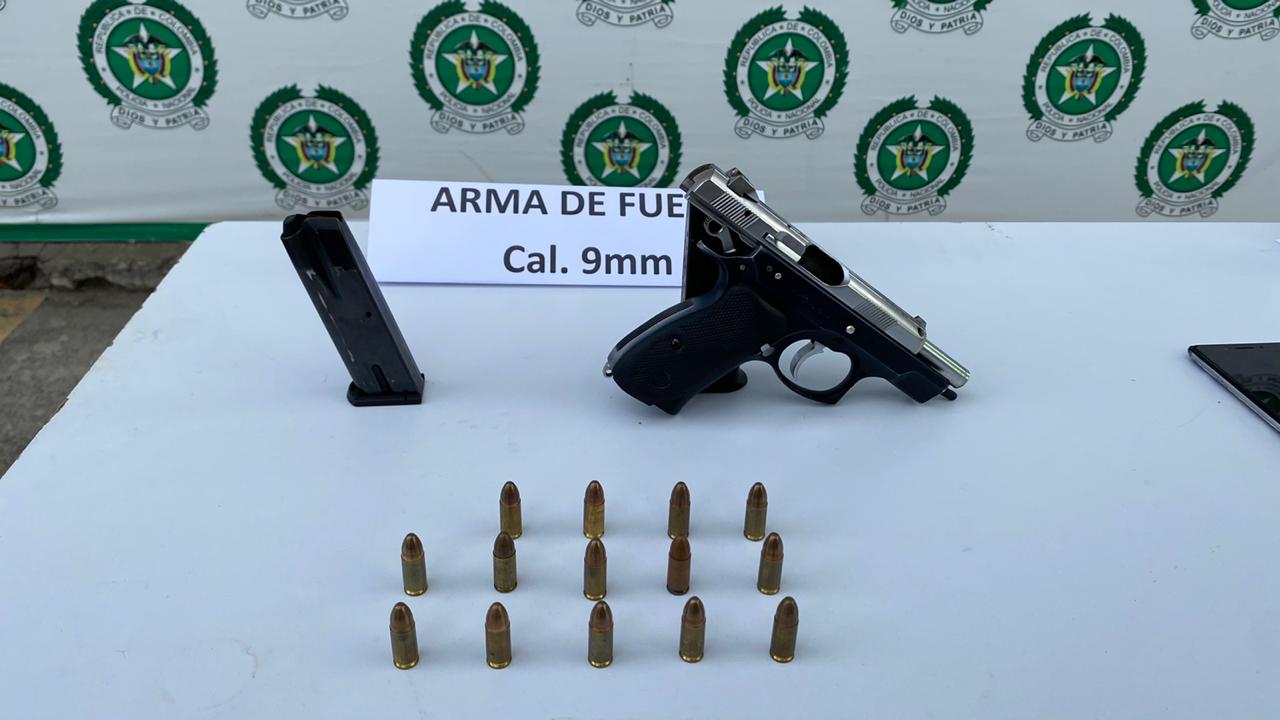 Desarticulados_Los_Clones_En_Santander_2