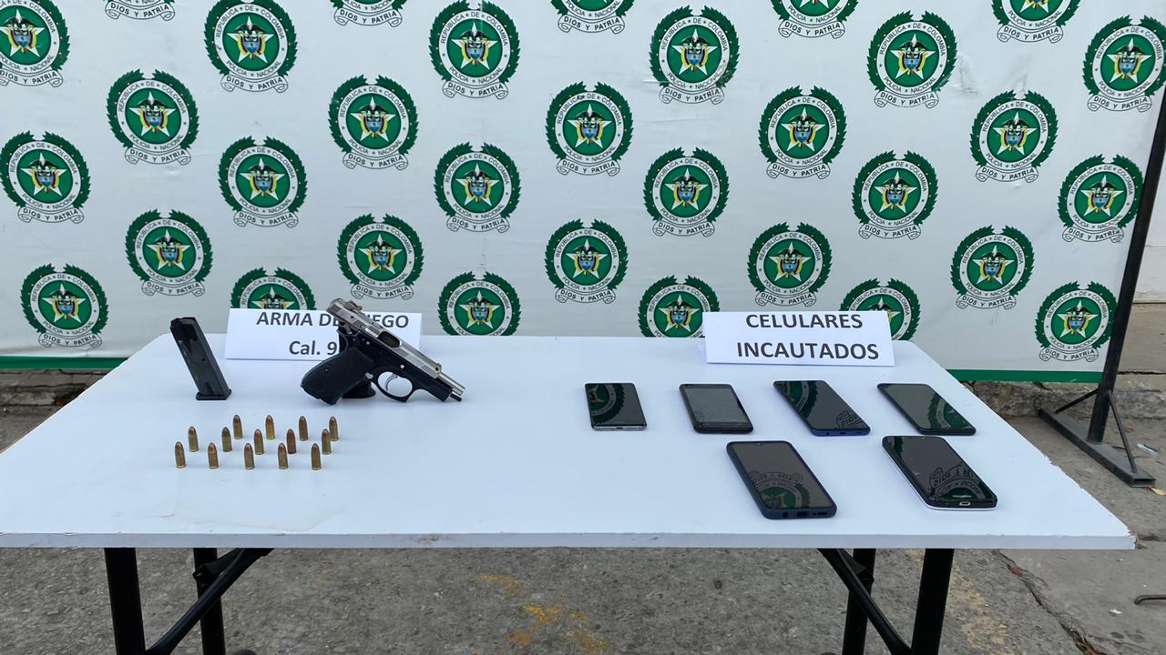 Desarticulados_Los_Clones_En_Santander_1