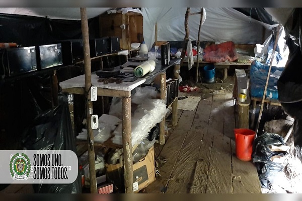 Destruido complejo para el procesamiento de clorhidrato de cocaína