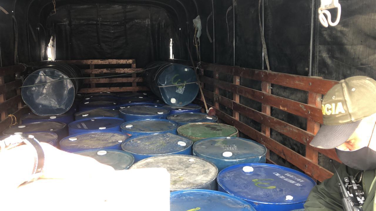 Más-de-dos-toneladas-de-sustancias-químicas-incautadas-y -una-persona-capturada-en-sur-del-país