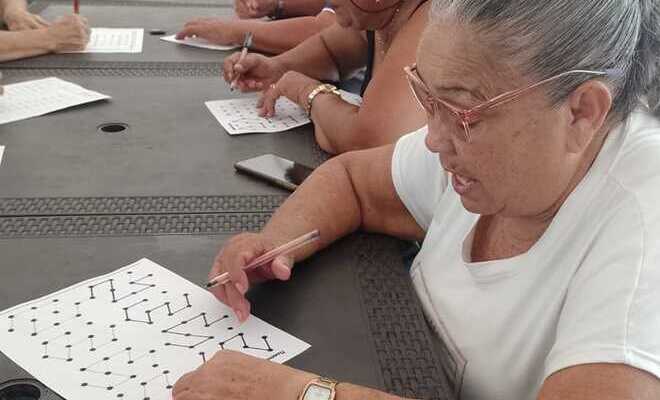 que el entrenamiento cognitivo a lo largo de la vida prepara mejor a una persona frente a trastornos de memoria propios de la edad 