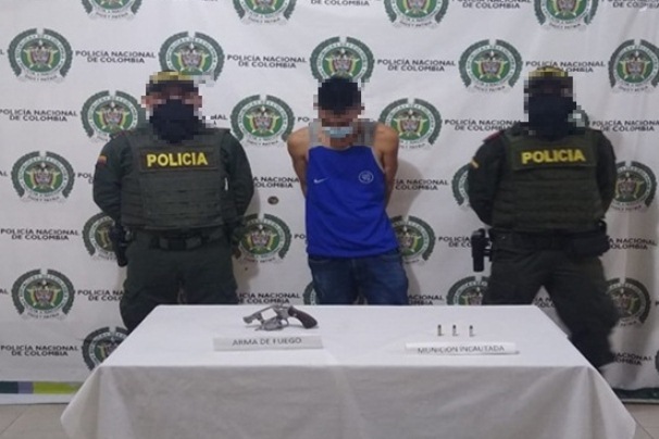 En- Valledupar-capturamos-a-una-persona-por-el-delito-de-porte-ilegal-de-armas