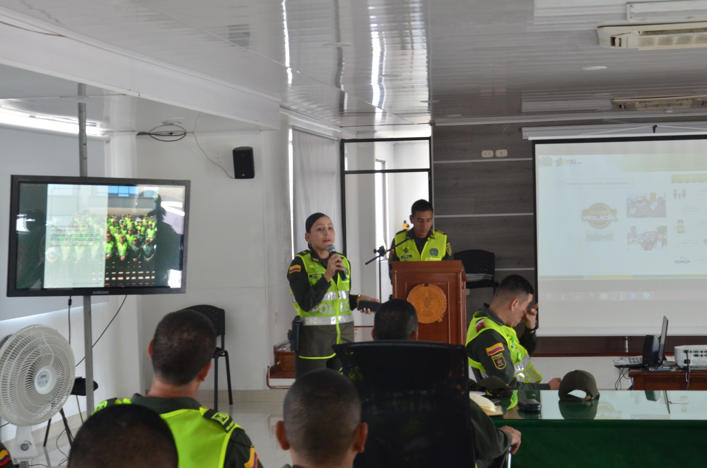 Primera junta de comandantes y distritos de Policía en Mocoa