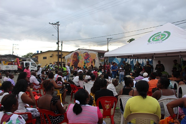 Realizamos-encuentro-comunitario-con-comunidad-del-barrio-Reposo.
