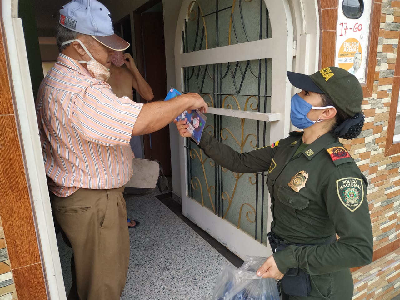 Hemos entregado cerca de 500 tapabocas a sectores vulnerables