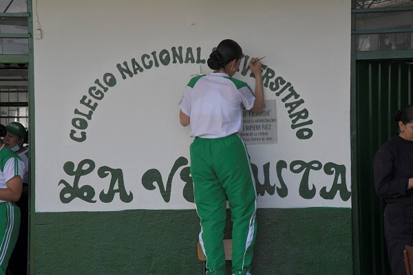 Campaña ¡Tu Escuela, es mi Escuela!