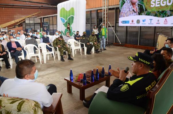 con el fin de contrarrestar y disminuir los homicidios