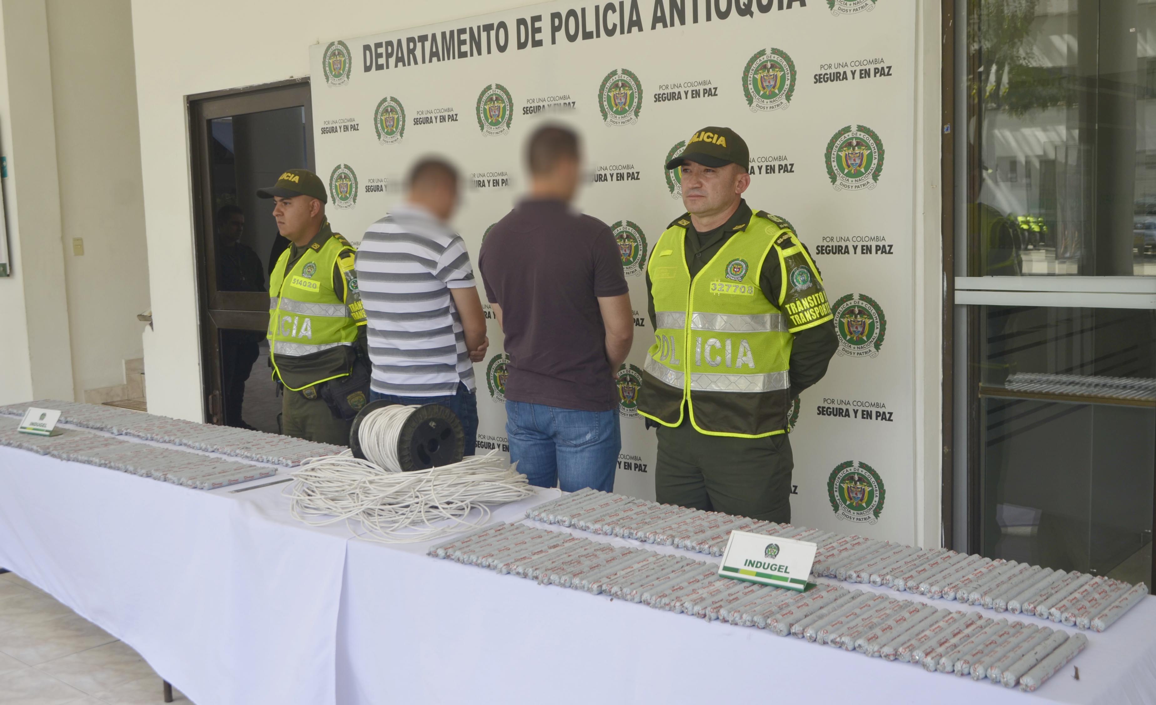 Caen-dos- sujetos-con-más-de-200-kilos-explosivos-y-cordón-detonante 