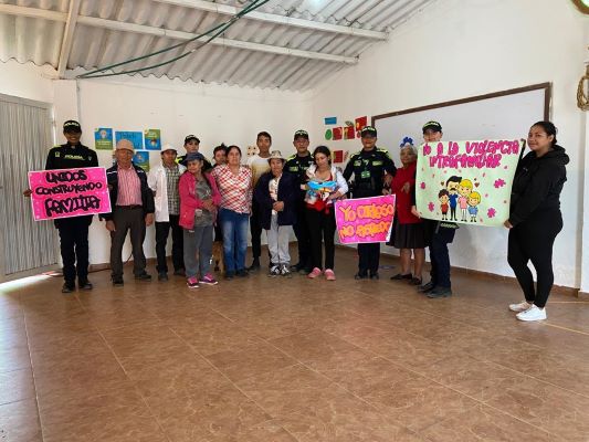 Participación del barrio la sagrada familia