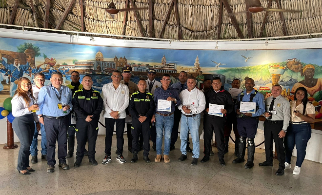 Una labor que empieza desde lo más cercano de los hogares colombianos hasta la Red de Participación Cívica.