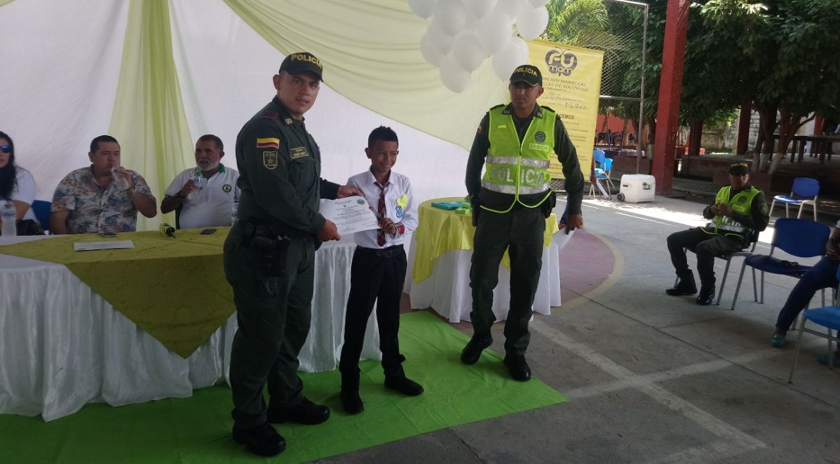 graduacion-programa-dare-preci-prevencion-aracataca-magdalena