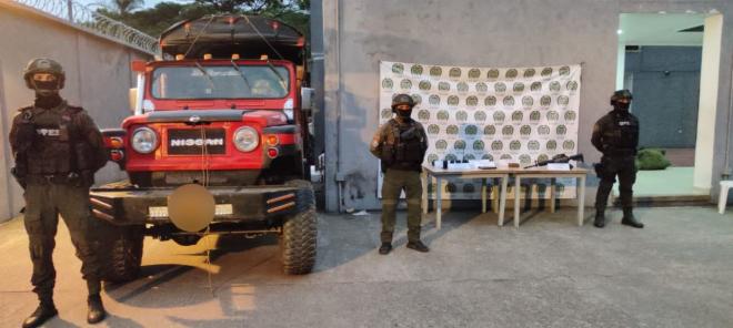 Grupo de operaciones de la Policía halló material de guerra y de comunicación en Granada, Meta-1