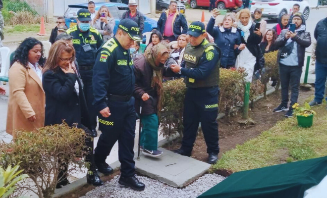 Dia del heroe caído en el encano