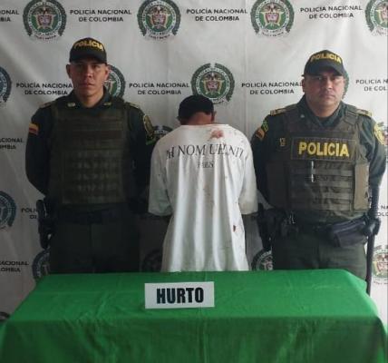 Hombre capturado por hurto 