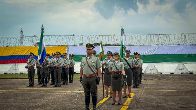 Homenaje a los héroes caídos en cumplimiento del deber