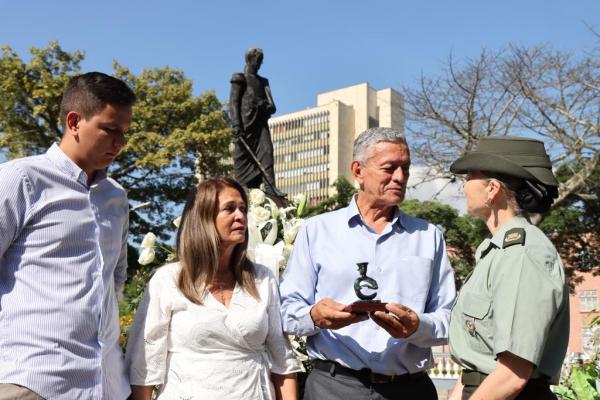 La Policía Nacional rindió homenaje al Día Nacional del Estudiante Policial 