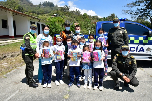 Campaña unidos somos útiles