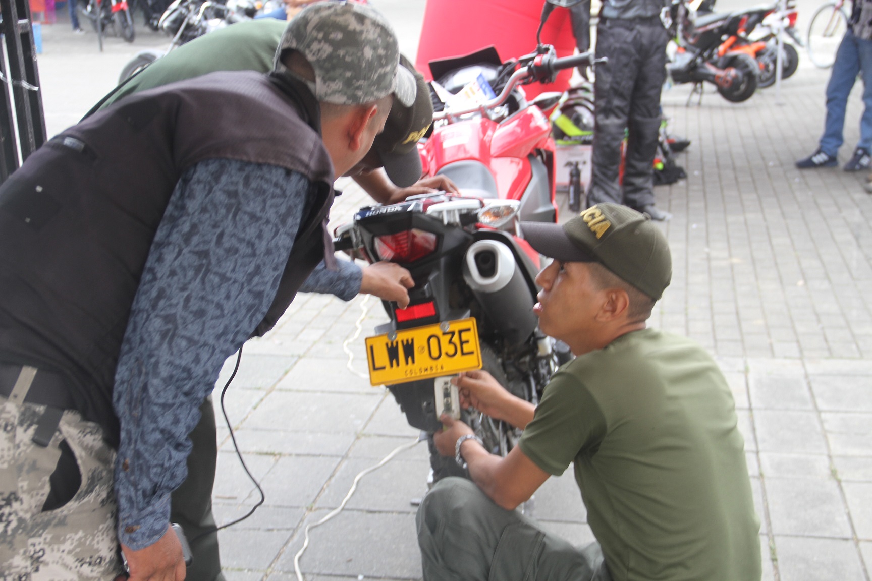Un día de actividades para la prevención del hurto a motocicletas