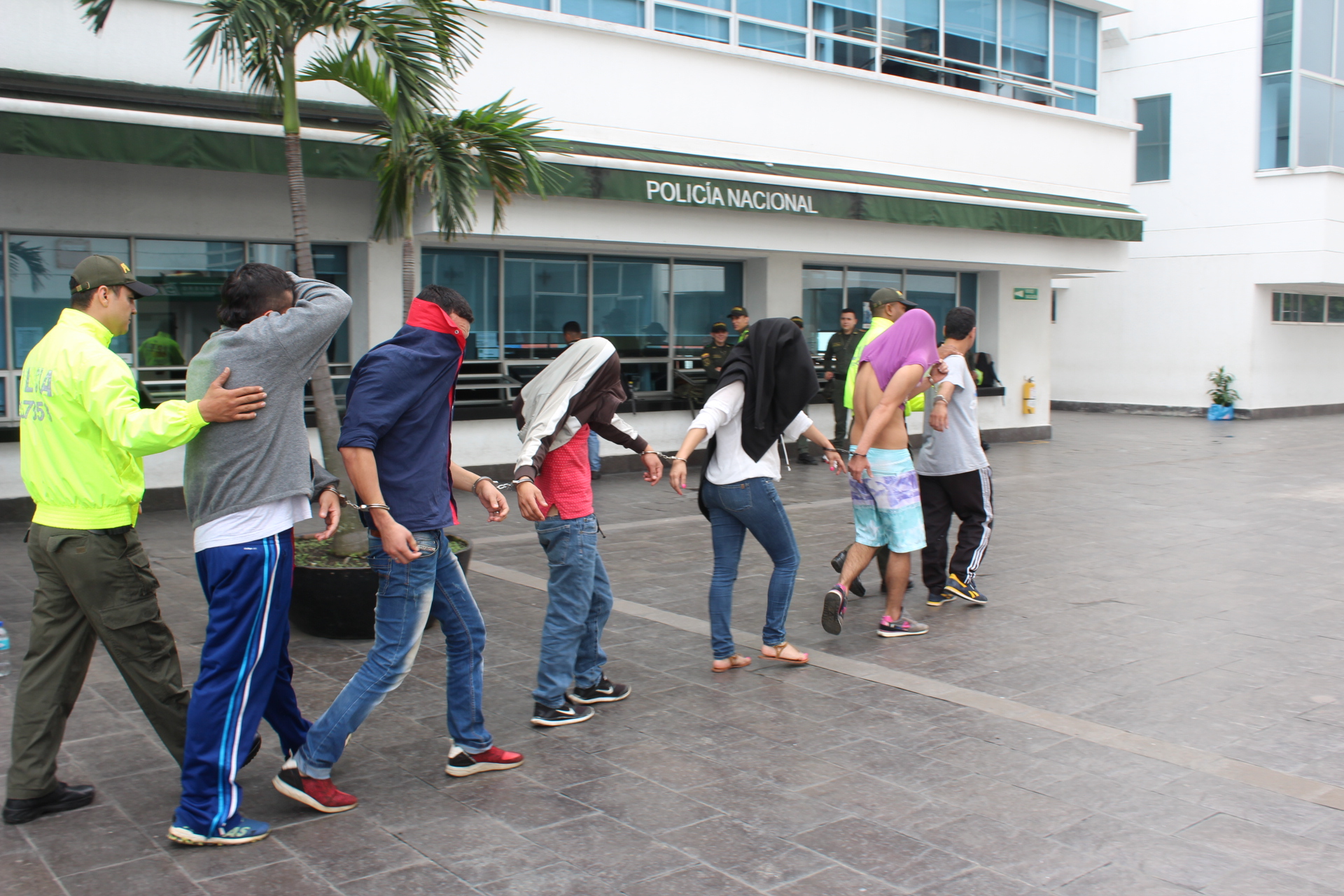 capturadas seis personas por microtráfico 