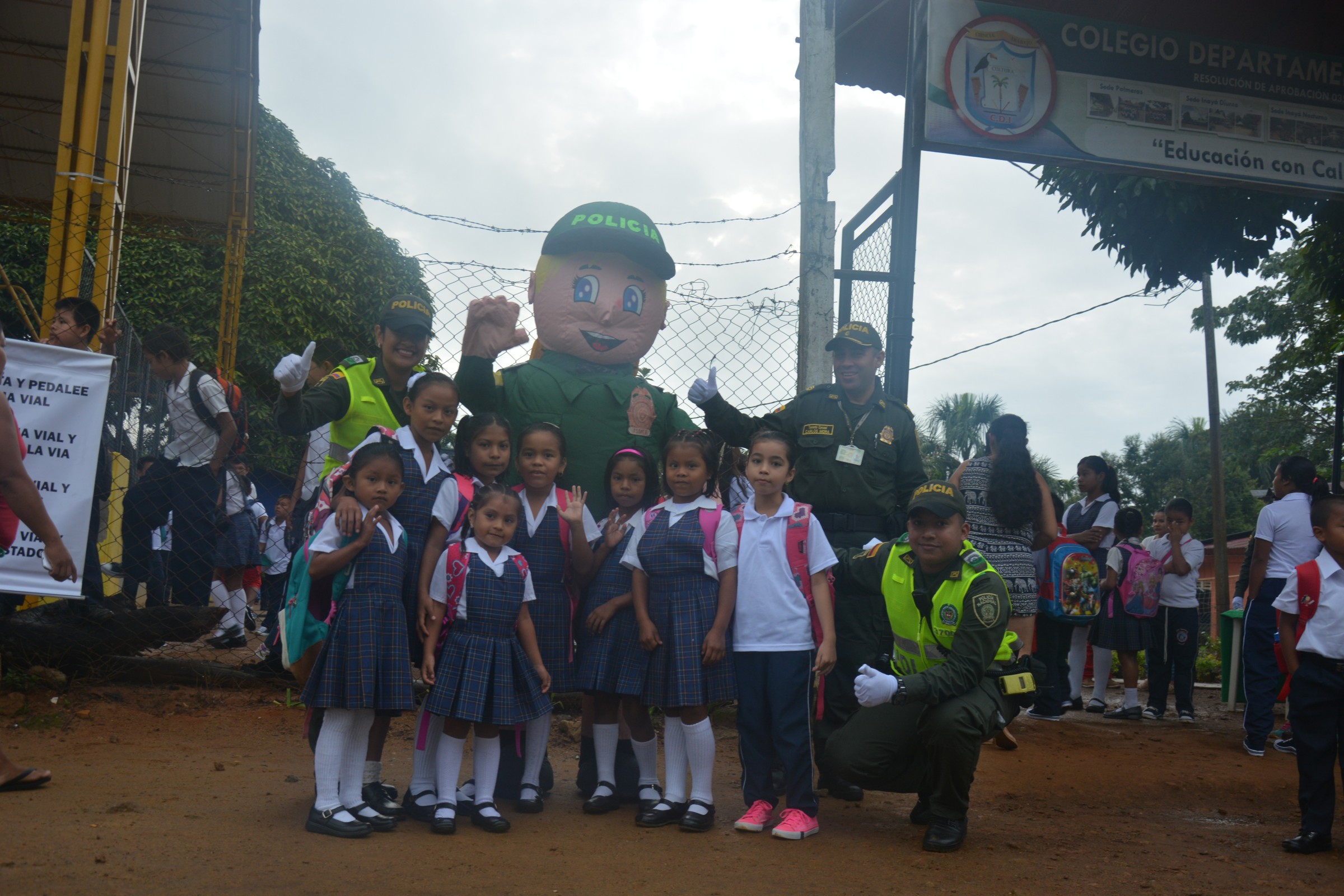 Inicio-clases-2017-Mitú