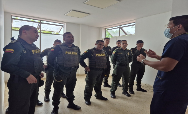 la Policía Nacional emprendió una jornada de amor y cuidado hacia sus uniformados