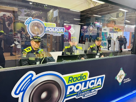 La Policía Nacional participa en la Feria Internacional del Libro de Bogotá 2023